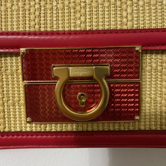 SALVATORE FERRAGAMO - Picture 5 of 16